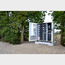 Dyness Enercore DH200F-S000L01 | 100kW/215kWh On-Grid/Off-Grid No PV