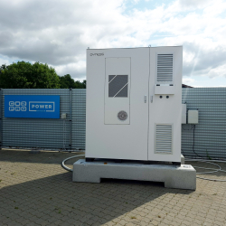 Dyness Enercore DH200F-S000L01 | 100kW/215kWh On-Grid/Off-Grid No PV